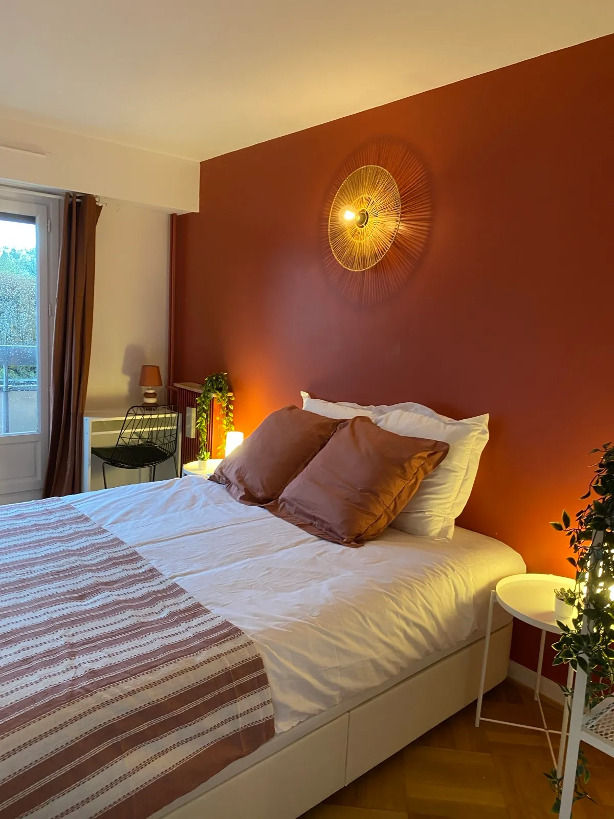 Chambre terracotta